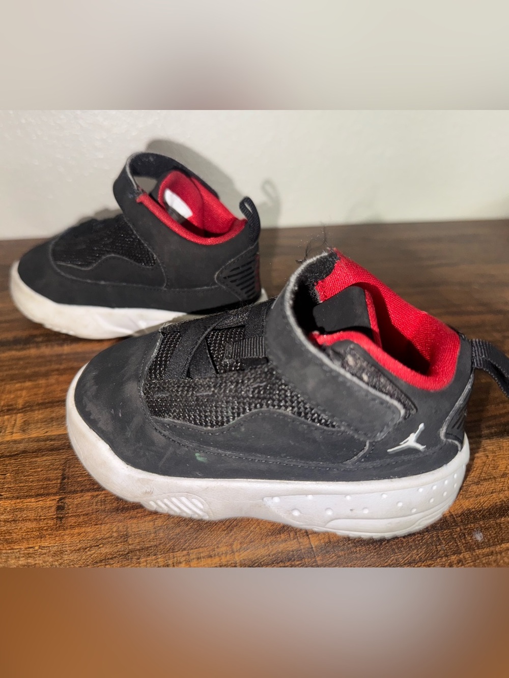 Jordan Kids Black and Red Velcro Sneakers